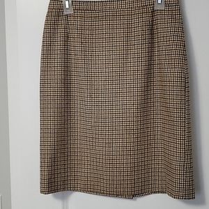 Wool patterned skirt
